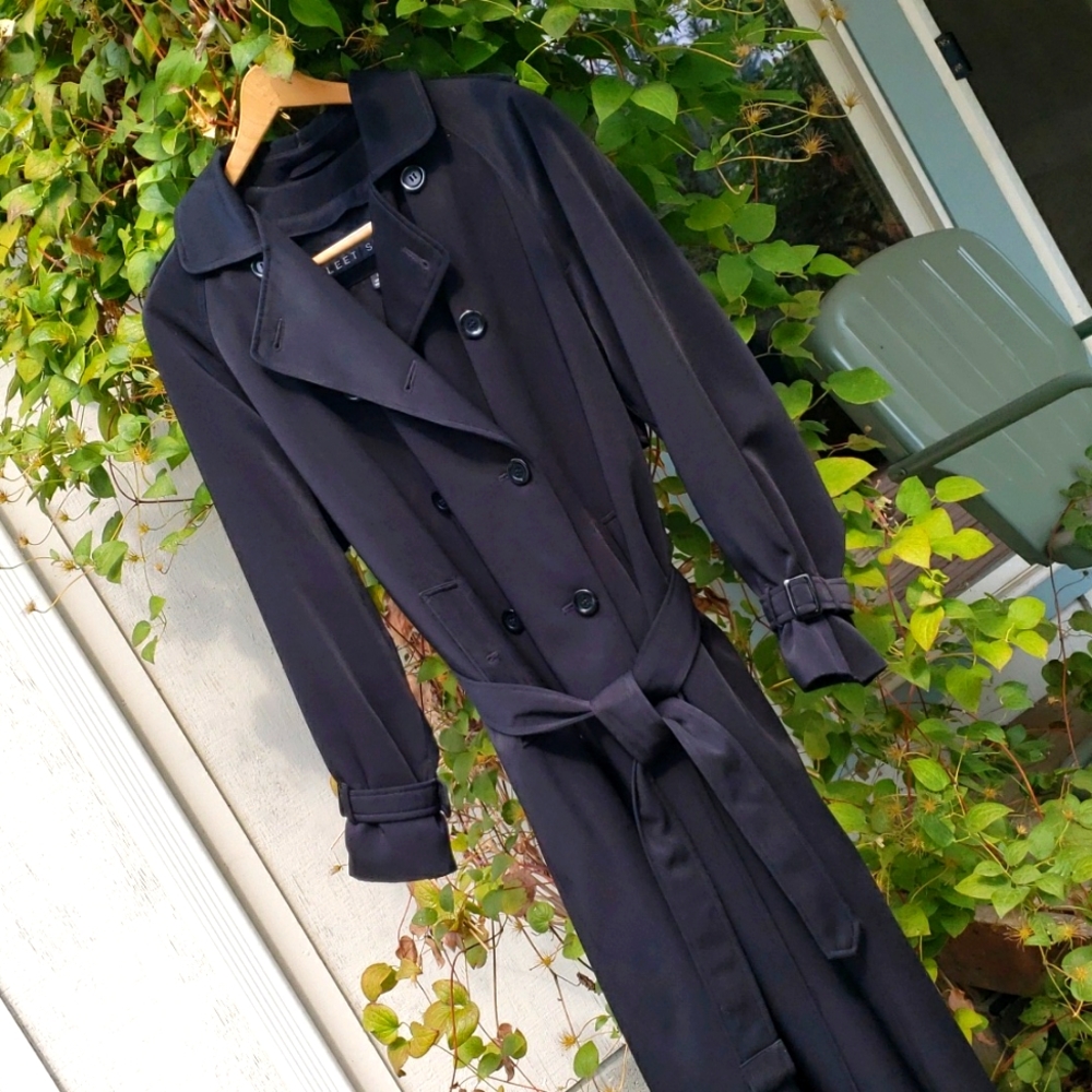 FLEET STREET Vintage Black Belted Trench Coat zip out lining SZ 8. EUC. (MSTR C)